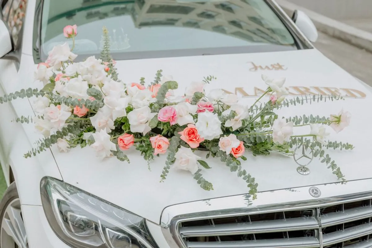 Red Rose Bridal Car Decor