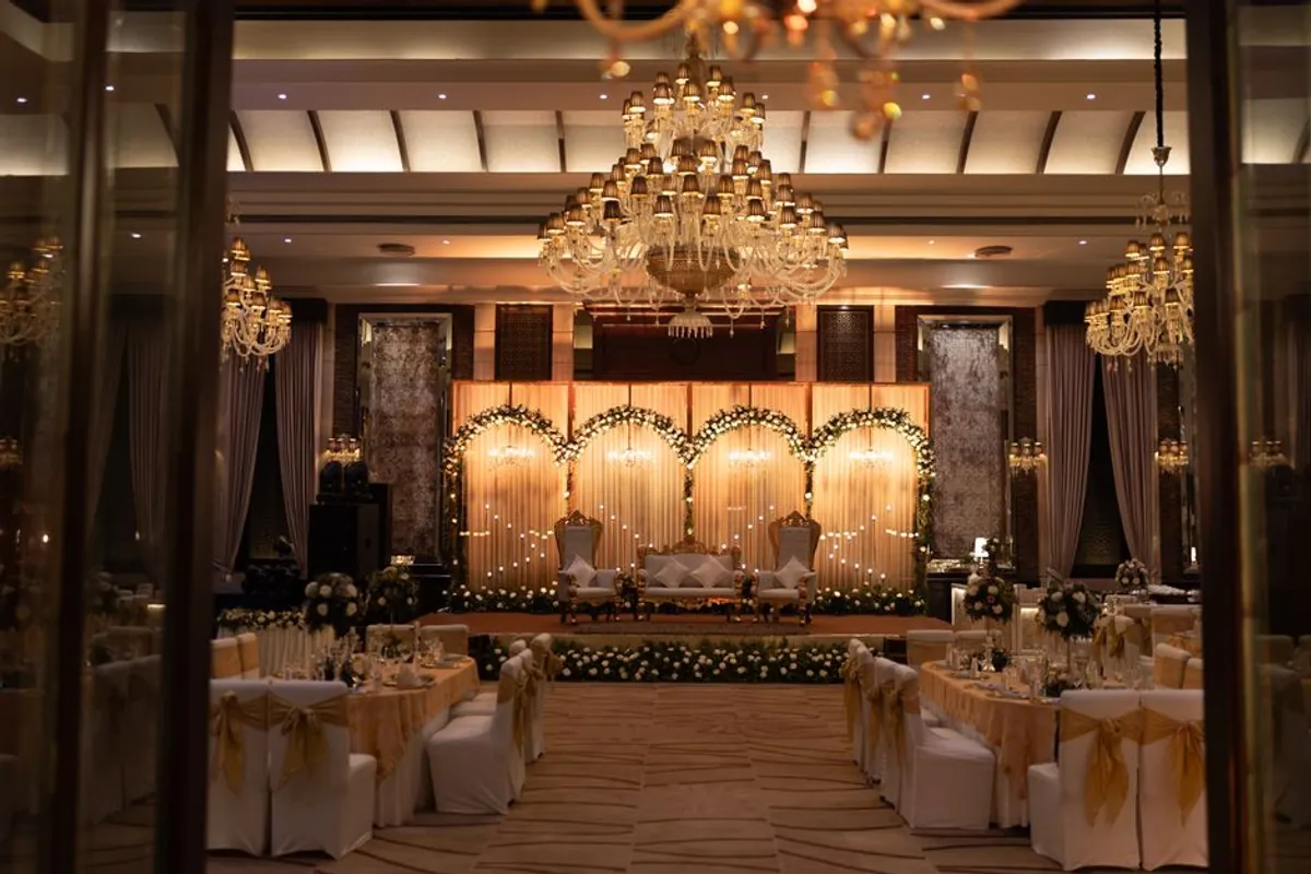 Floral chandeliers Package
