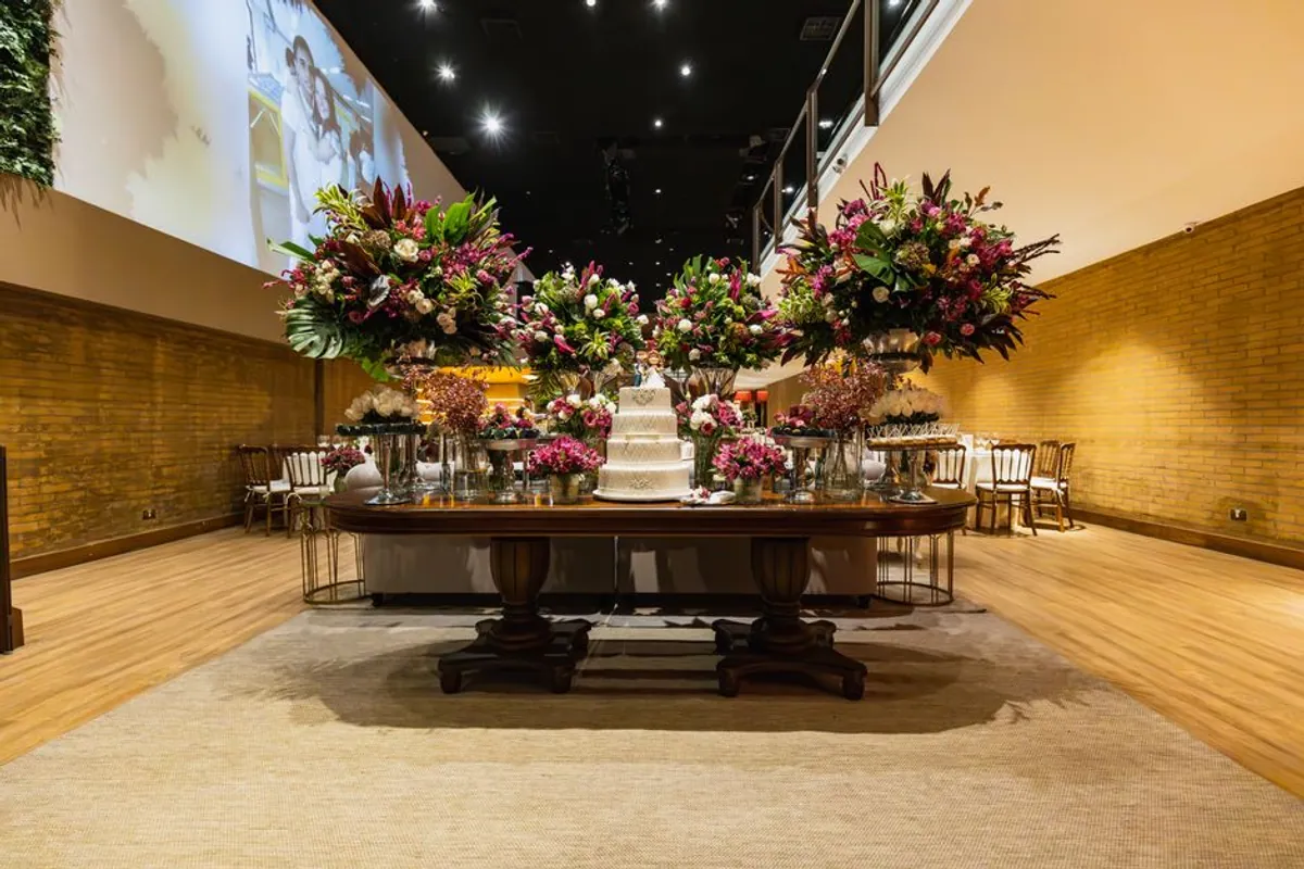 Medium banquet hall Package