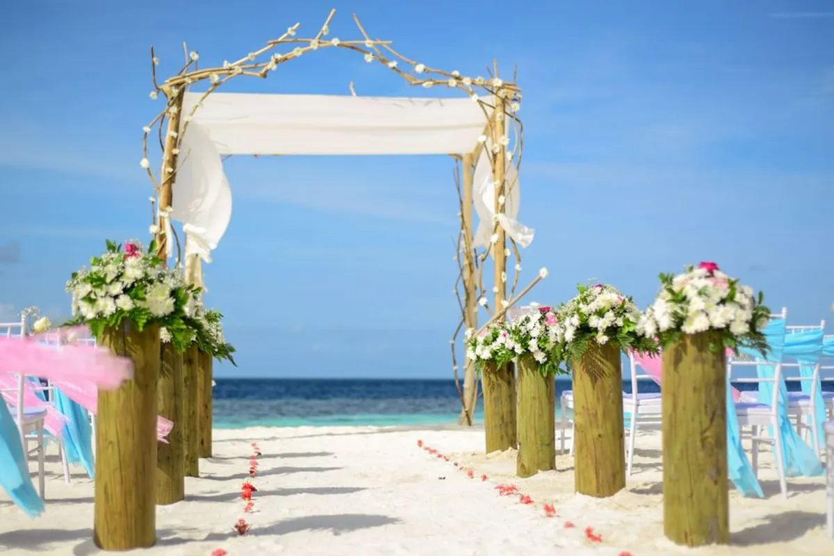 Seasonal flower decor Package